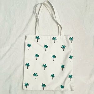 Forever 21 | Palm Tree Tote Bag | One Size